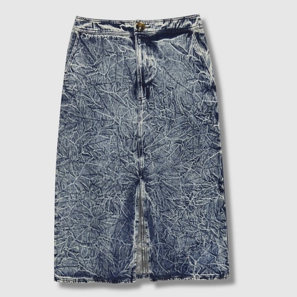 Who What Wear Dresses & Skirts - NWT Women's Midi Jean Skirt - Who What Wear - Blue Acid Wash, Sz 6